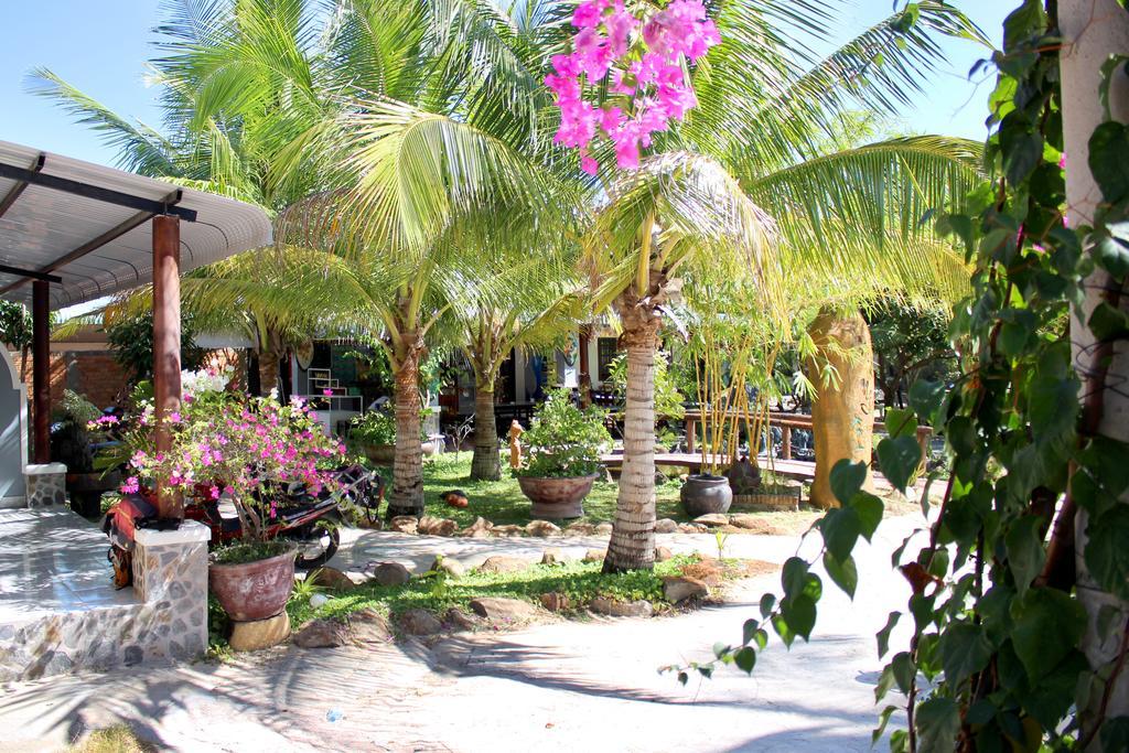Hoang Nga Garden Guesthouse Mui Ne Esterno foto